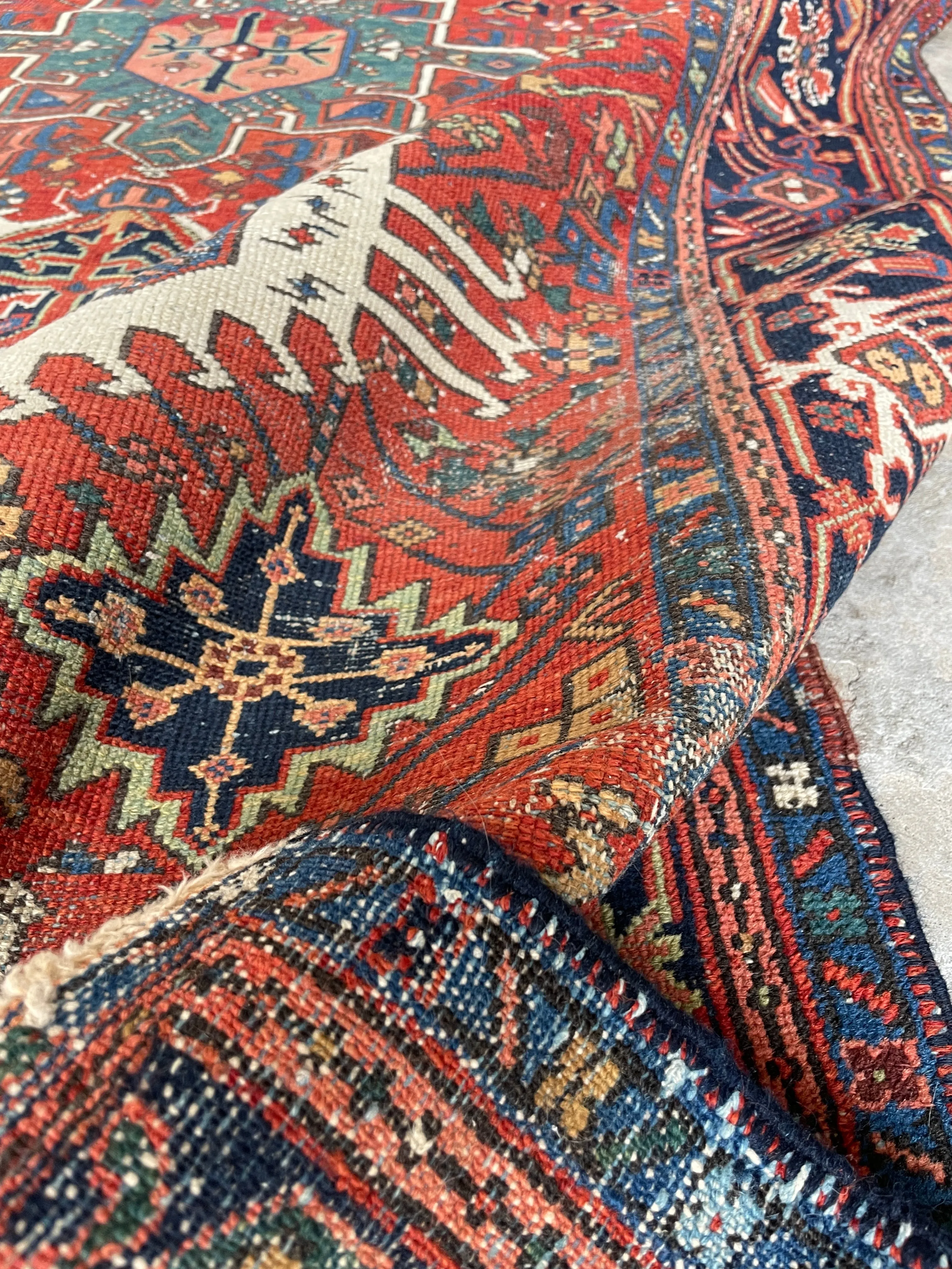 4'5 x 5'4 Antique Persian Heriz Rug #3000ML