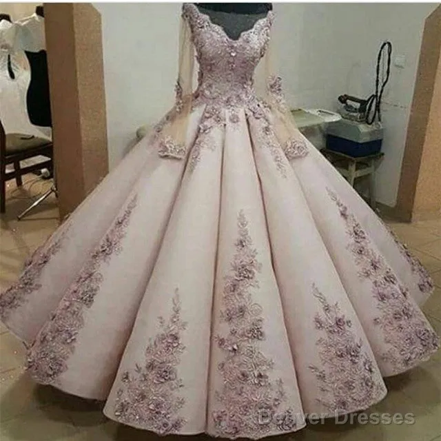 Charming Lace Embroidery Long Sleeves Ball Gown Prom Dress