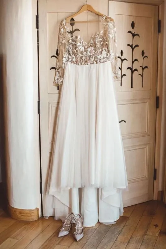 Charming Newest Beading Gorgeous Long Sleeves Unique Tulle Wedding Dress