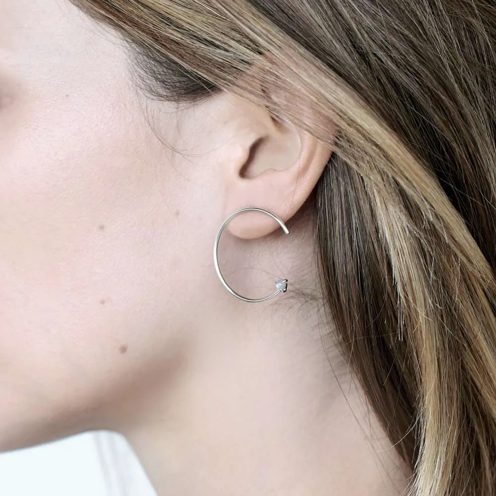 CIRCLE MOONSTONE SILVER EARRING