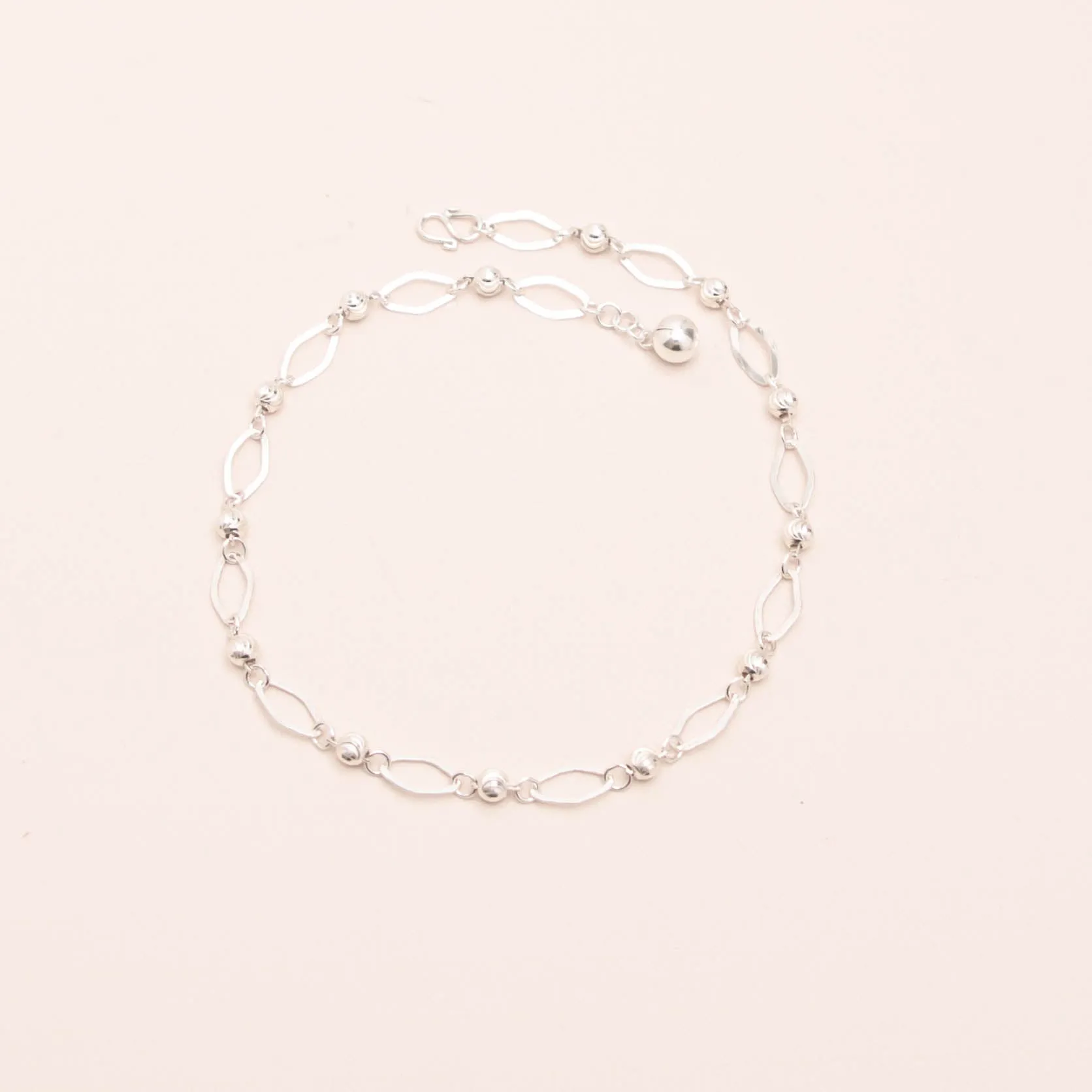 Dainty Diagonal Anklet
