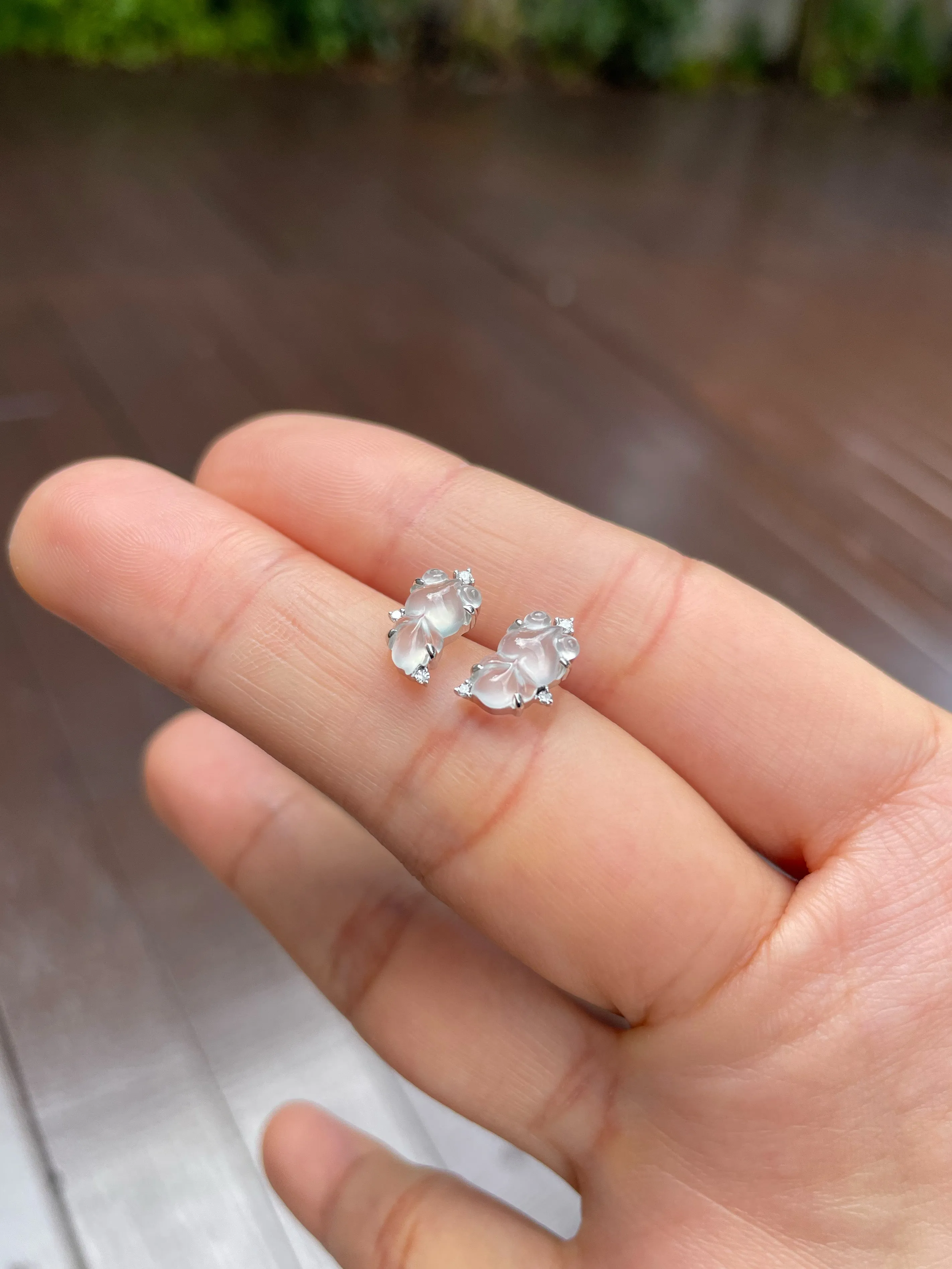 Icy Jade Earrings - Goldfish (NJE122)