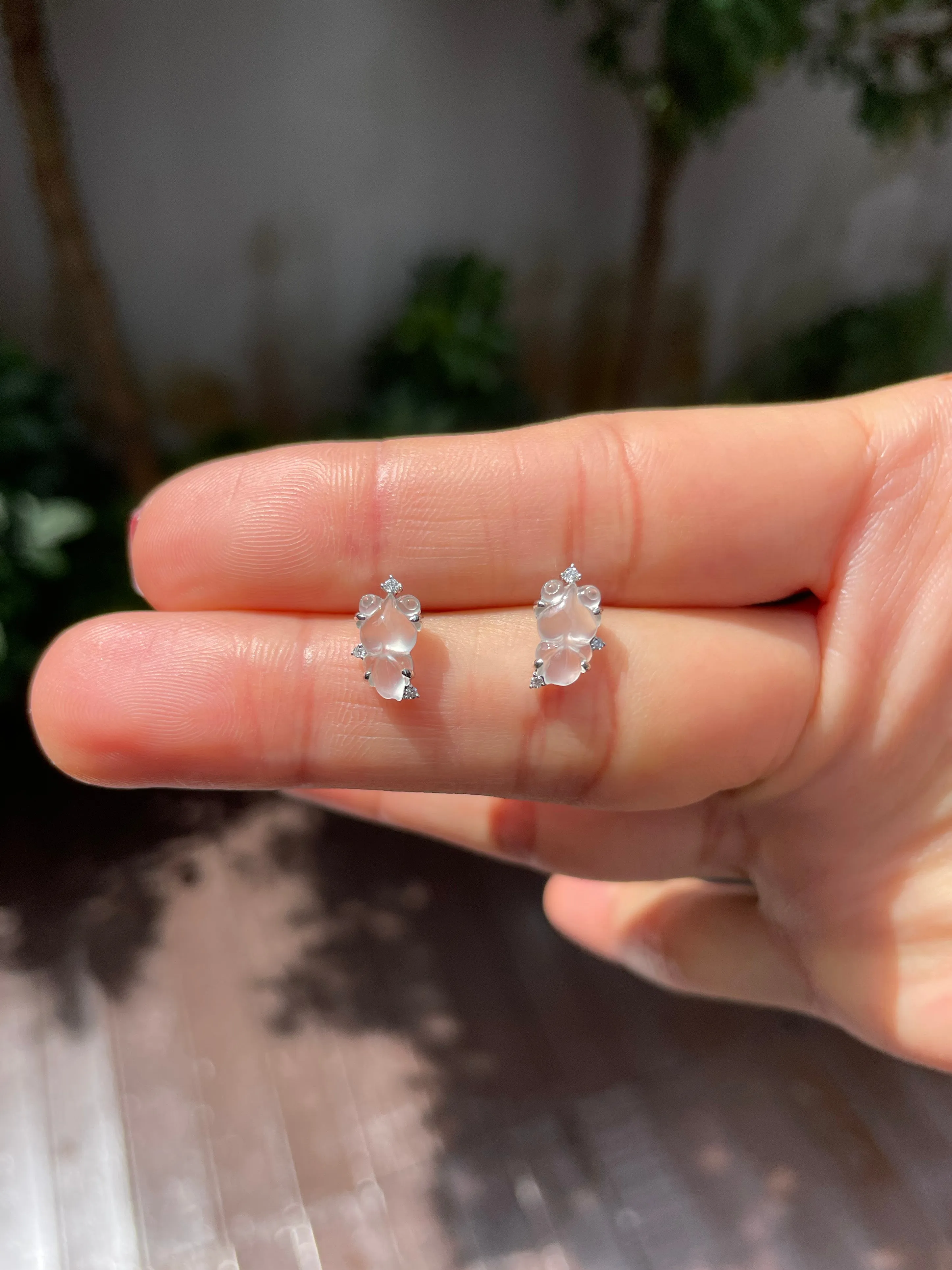 Icy Jade Earrings - Goldfish (NJE122)